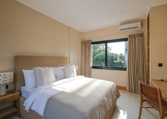Perempuan - 4 Minutes Walking To Pererenan Villa Canggu (Bali)